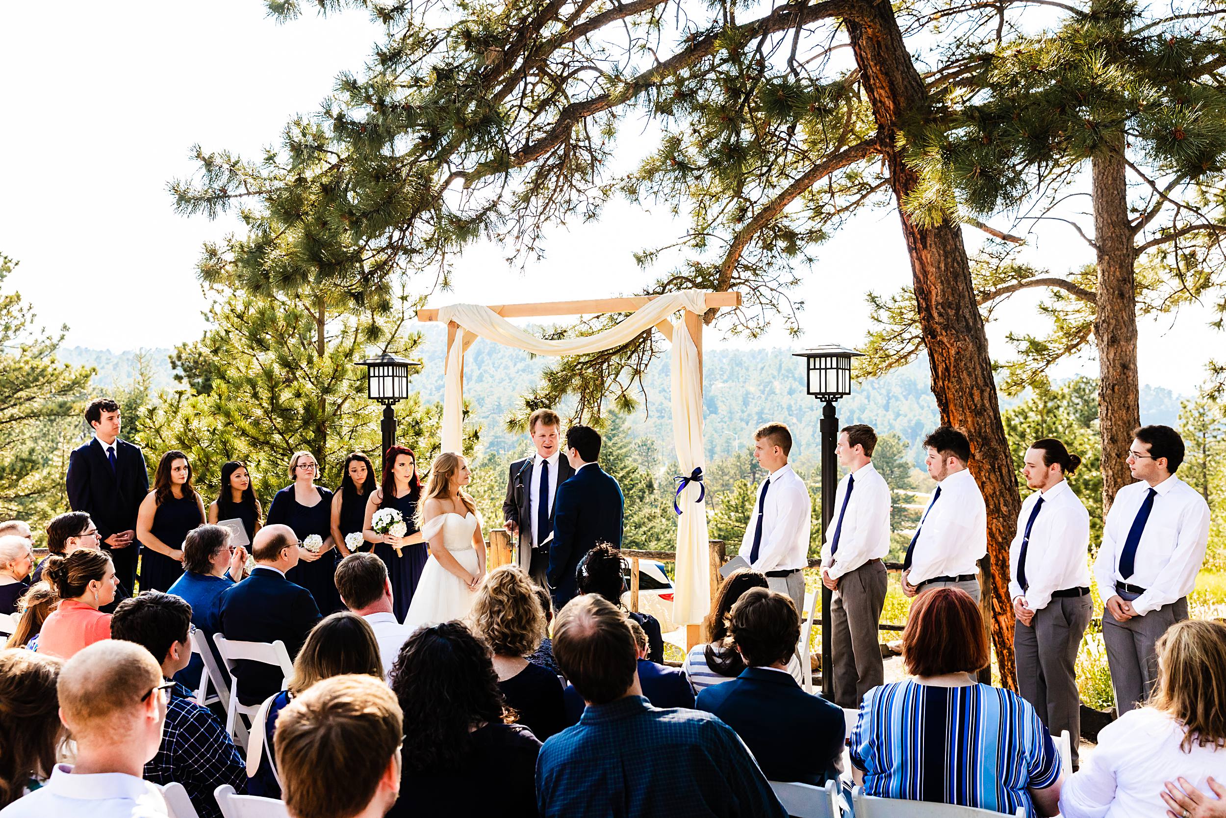Chief Hosa Lodge offers a gorgeous outdoor wedding ceremony location